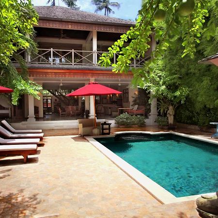 Villa Varuna Легиан Екстериор снимка